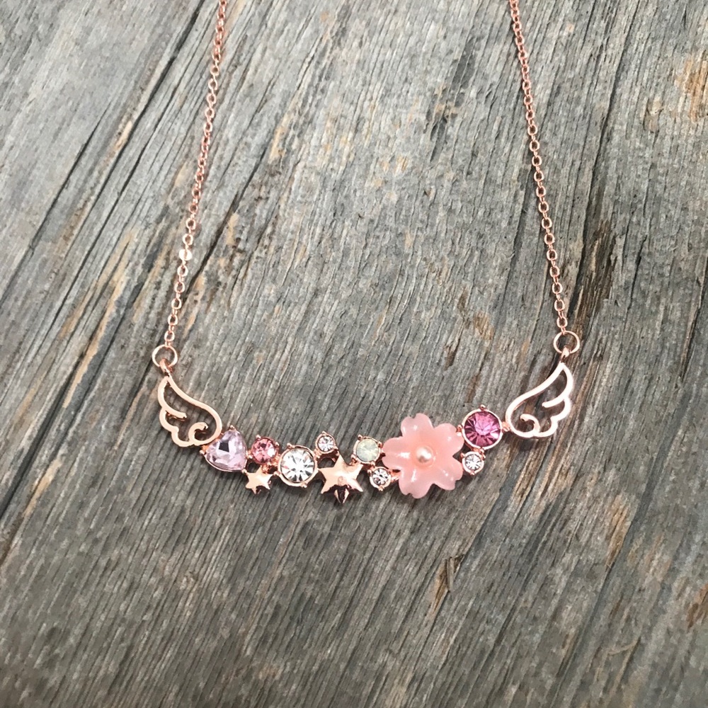 ❤️ 3/$25 Rose gold and pink stone winged flowers necklace gems NWOT wings anime